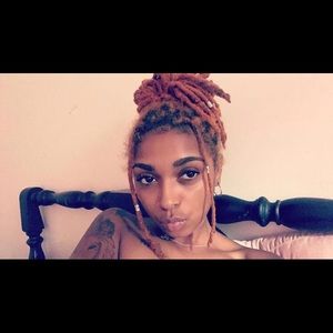 Meet your Posher, Mamariah